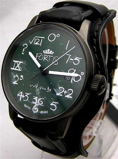 Dünyanın en ilginç kol saatleri